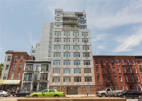 Photo Essay: Brooklyn’s New Everyday Architecture for the 1% - Failed Architecture