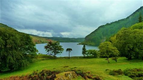 Llyn Crafnant & Llyn Geirionydd, Snowdonia - 8 June 2019 - YouTube