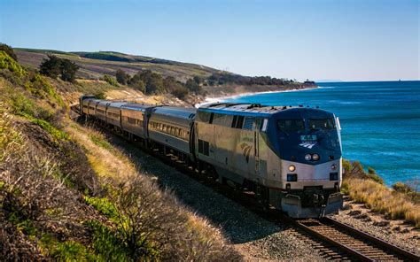 What You Need to Know Before You Book That $200 Cross-country Train Ride