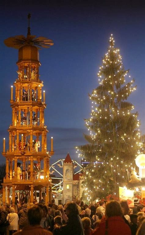 Christmas Lights | Christmas in germany, Christmas scenes, Christmas in ...