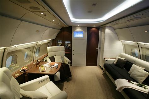 Jet airlines test: bombardier global 7000 interior