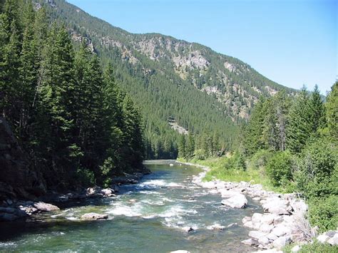 The Gallatin River in Montana : Fly Fishing Information, Photos ...