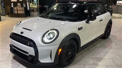 2023 MINI Cooper S Hardtop - Signature Trim, Nanuq White Metallic - YouTube