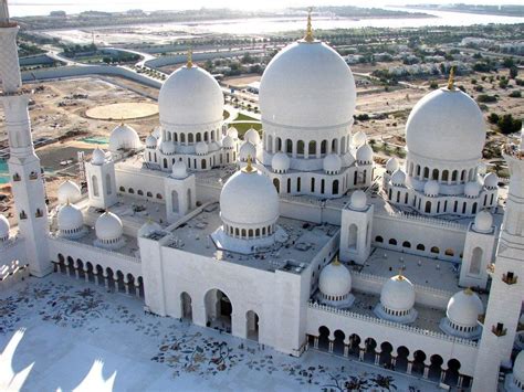 Sheikh Zayed Mosque - Insiders