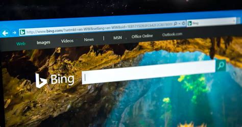 Microsoft is Paying More People to Use its Bing Search Engine