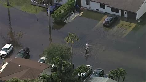 Floodwater transforms Fort Lauderdale airport runway into river