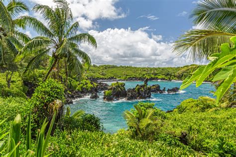 12 Exciting Things to do in Hana Maui (2023) - Hawaii Travel Spot