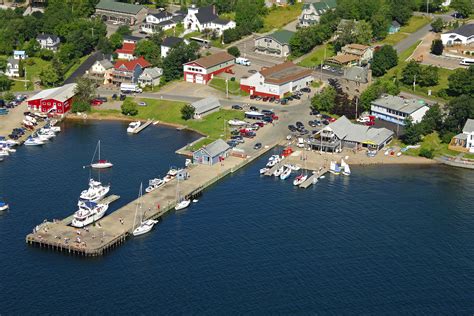 Baddeck Government Wharf in Baddeck, NS, Canada - Marina Reviews ...