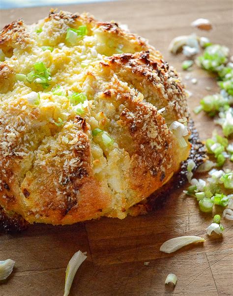 Korean Cream Cheese Garlic Bread - This Is How I Cook