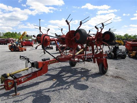 SOLD - Pequea TT6000 Hay and Forage Hay - Rakes/Tedders | Tractor Zoom