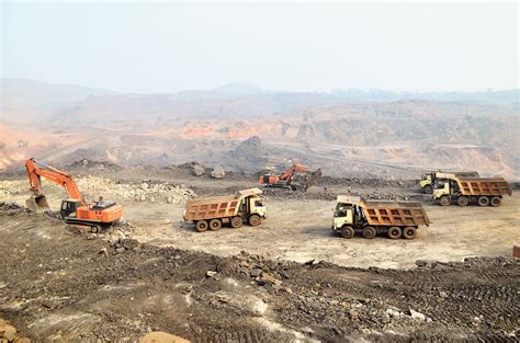 Bharat Coking Coal | Jharkhand coal mines function despite trade union ...