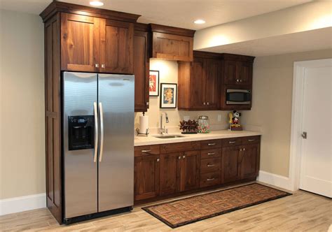 45 Basement Kitchenette Ideas to Help You Entertain in Style | Luxury ...