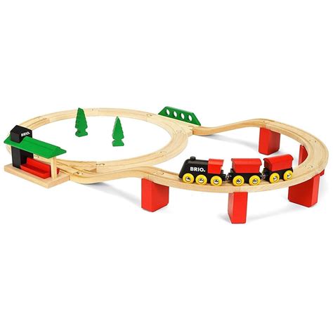 Brio Classic Deluxe Train Set | Trains and Train Sets