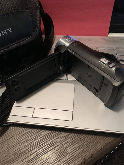 Sony Handycam 9.2mp 54x Zoom 1080p HD Video Camcorder HDR-CX240 UNTESTED W/Bag | eBay