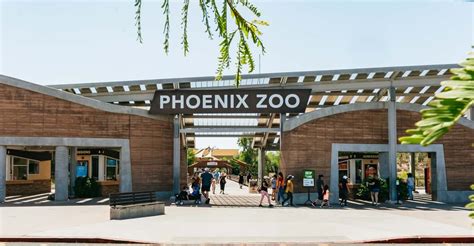 Phoenix Zoo: One Day General Admission Ticket | GetYourGuide