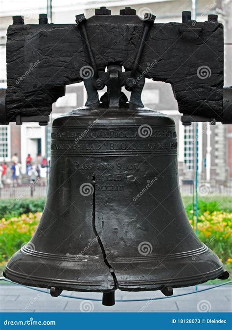 Liberty Bell, Philadelphia, PA Editorial Stock Photo - Image of piece, bell: 18128073