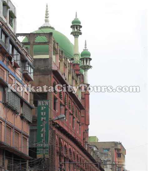 Nakhoda Mosque | Kolkata City Tours