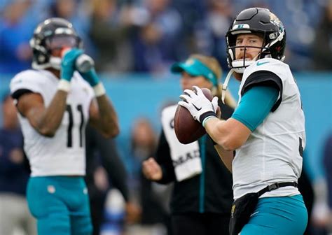 CJ Beathard staying with Jaguars, will continue backing up Trevor Lawrence