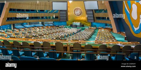 United nations building interior new york hi-res stock photography and ...