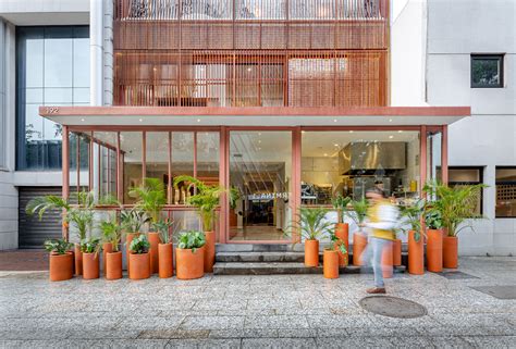 Mexican Restaurant Masaryk / Vrtical | ArchDaily