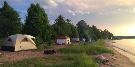 Camping in Michigan with Kids? 50+ Best Campgrounds in Michigan for Families - grkids.com