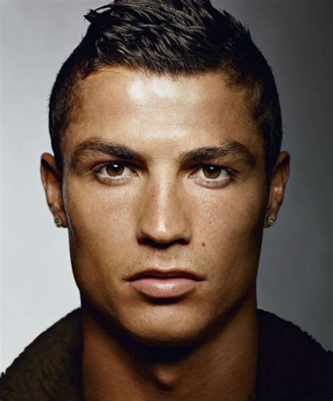 Cristiano Ronaldo para Esquire Serbia Agosto 2014 por Max Vudukul | Christiano ronaldo, Ronaldo ...