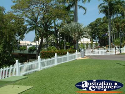 DARWIN PARLIAMENT HOUSE GARDENS PHOTOGRAPH, DARWIN PARLIAMENT HOUSE ...