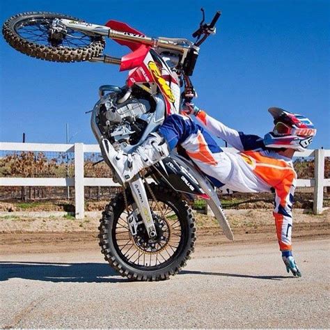 Skills | Motocross, Motocross racer, Motorcycle dirt bike