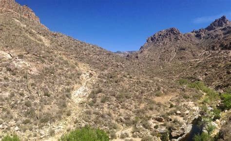 Sabino Canyon Hiking Trail - Tucson Arizona Hike - Go Hike It