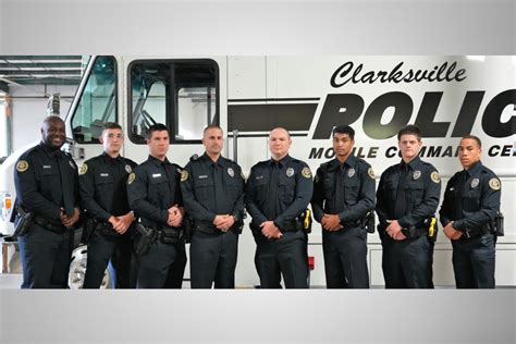 8 Clarksville Police officers graduate from law enforcement training ...