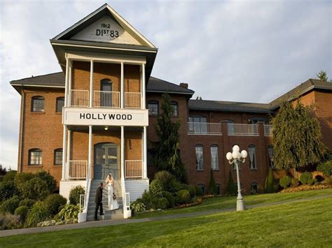 Welcome to the Hollywood Schoolhouse Located in the heart of the Woodinville Wine Valley, the ...