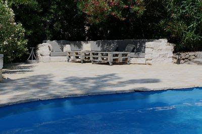 Charming Seafront Villa with Pool in Bol Brac Island - villascroatia.net