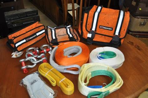 ARB Recovery Gear In Bags Including Straps, Gloves & D-Shackles (Item# 34290) - GippsWares