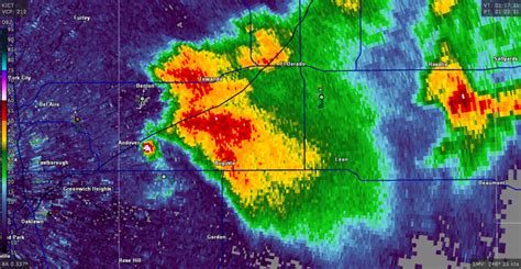 Andover, Kansas struck by intense damaging tornado - ustornadoes.com