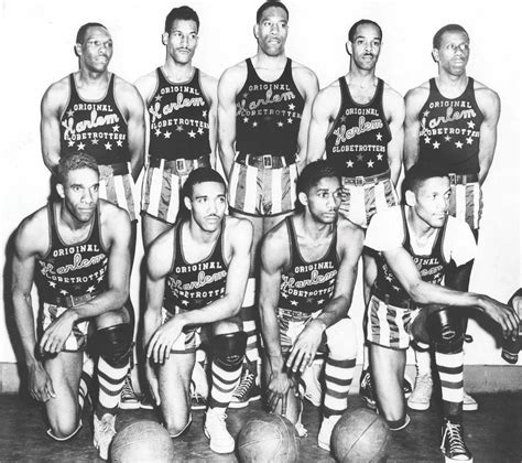 HARLEM GLOBETROTTERS HISTORY – They Gave Us Game