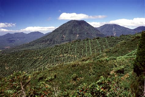 Global Volcanism Program | El Salvador Volcanoes