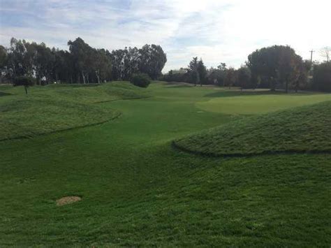 Mif Albright Par-3 Course at Corica Park in Alameda