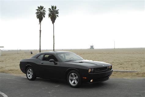 Dodge Challenger Design Evaluation and Challenger SRT10 Concept | Car ...