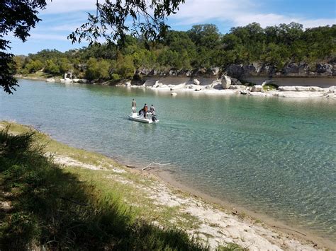 Medina River RV Park and Camping - RV Camping, Bandera Texas