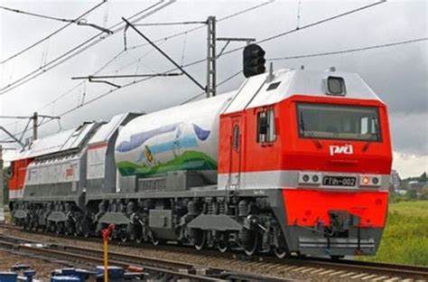 Russian gas turbine locomotive hauls 9000-tonne train - International Railway Journal