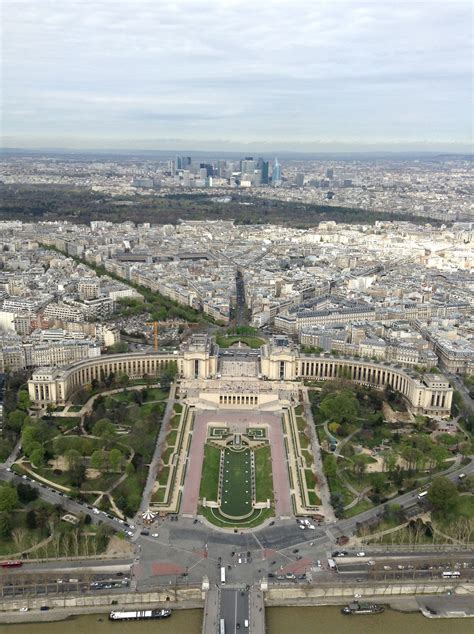 A view from the tip-top of the Eiffel Tower. This is the Trocadero. | Paris, Cool pictures ...