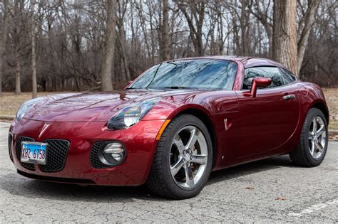 7k-Mile 2009 Pontiac Solstice GXP Coupe for sale on BaT Auctions - sold ...