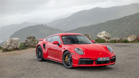 Porsche delivers around 53,000 cars in the first quarter of 2020 ...