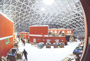 Inside the dome at the Amundsen-Scott South Pole station. | Science ...