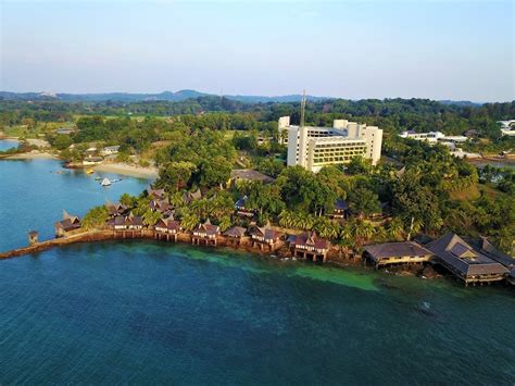 Batam View Beach Resort, Indonesia | Twotwinstwavel