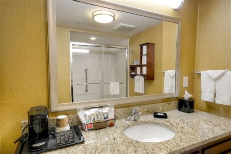 Hampton Inn & Suites Tifton Tifton | Bookonline.com