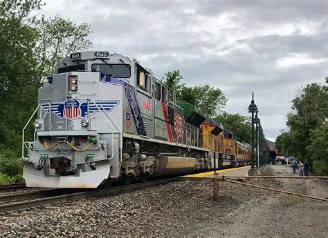 UP 1943 visits Harriman, NY on its first trip to the east : r/TrainPorn