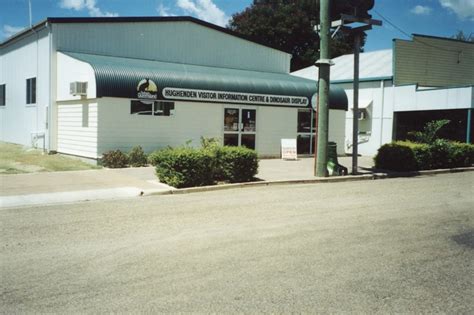 Hughenden Visitor Information Centre & Dinosaur Display, Hughenden, 2002; Murdo... | eHive