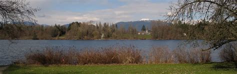 Deer Lake walking trail in Burnaby, BC | Vancouver Trails