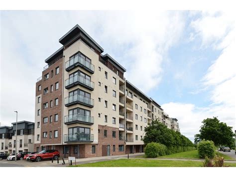 2 bedroom flat for sale, Waterfront Avenue, Granton, Edinburgh, EH5 1JD | £200,000